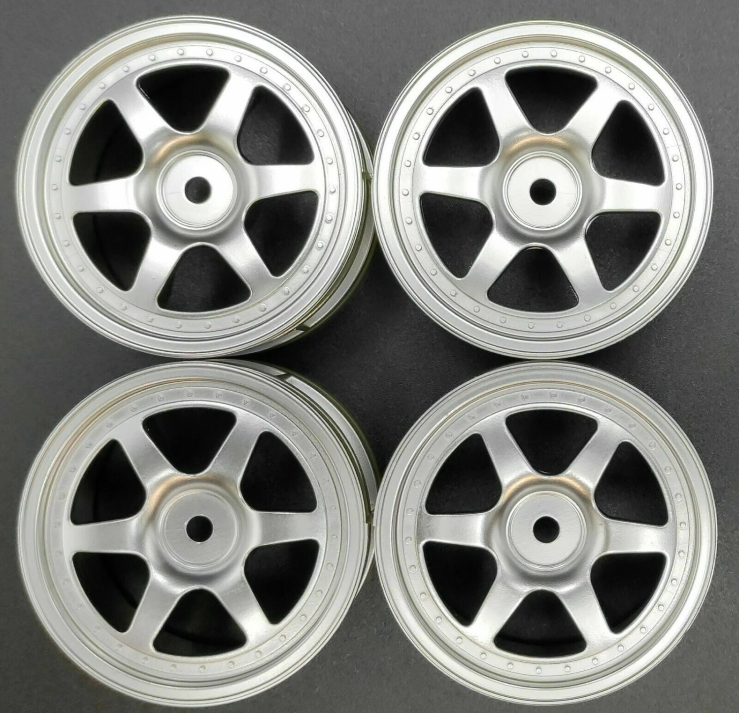 TAMIYA 1:10 WHEELS (4 PCS) FOR E.G. ISUZU MU 6-SPOKE 26MM "SILVER" # 309334189 1 TAMIYA 1:10 WHEELS (4 PCS) FOR E.G. ISUZU MU 6-SPOKE 26MM "SILVER" # 309334189